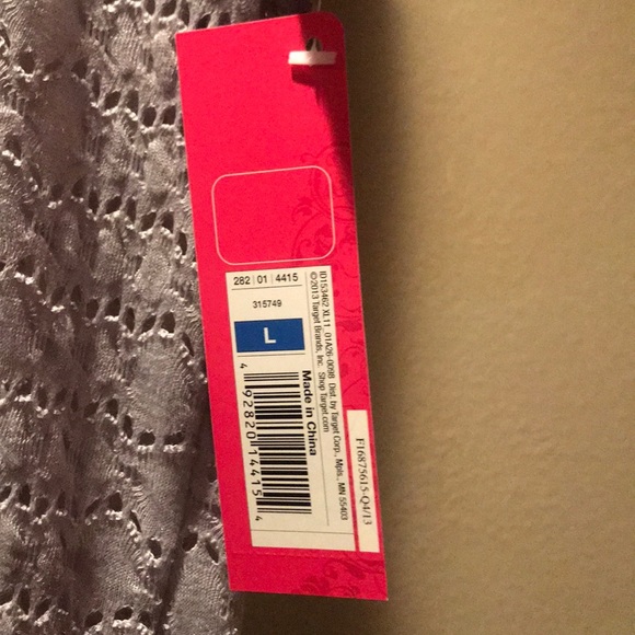 Top - Picture 3 of 3